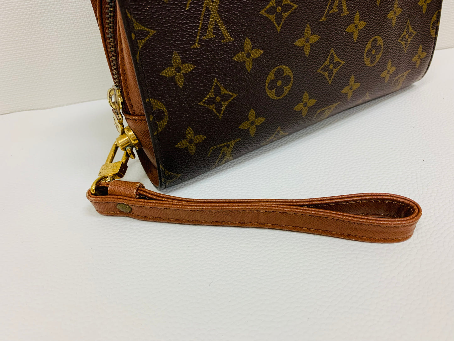 USED LOUIS VUITTON ORSAY CLUTCH BAG