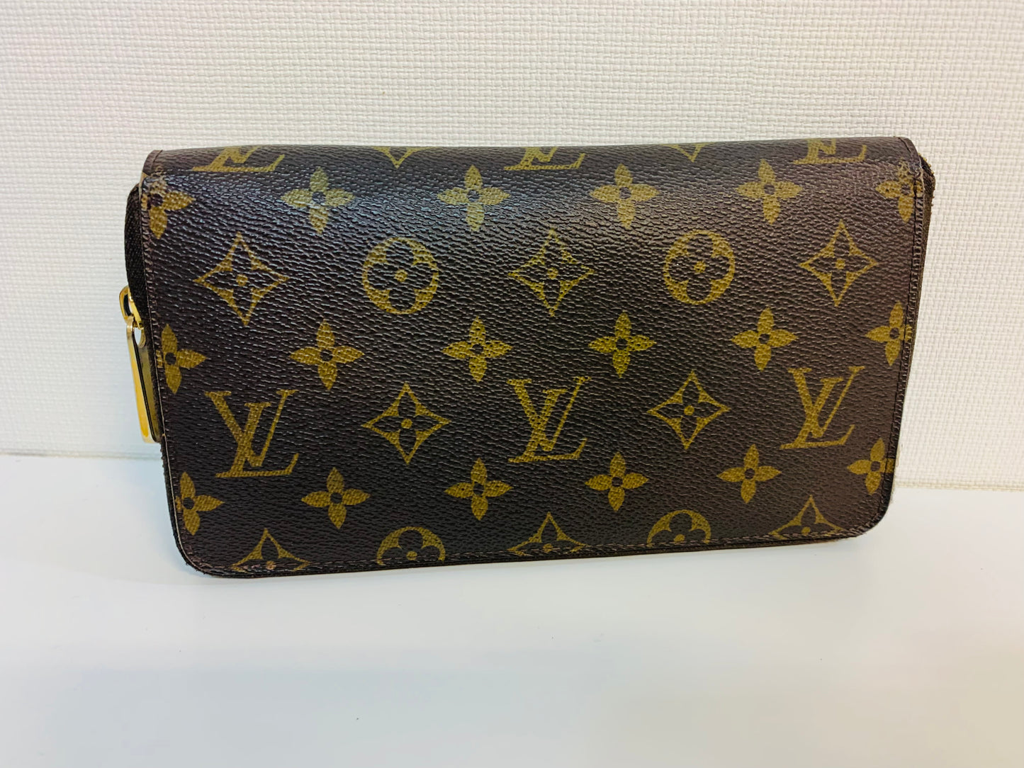 LOUIS VUITTON Daily Wallet Organizer Monogram