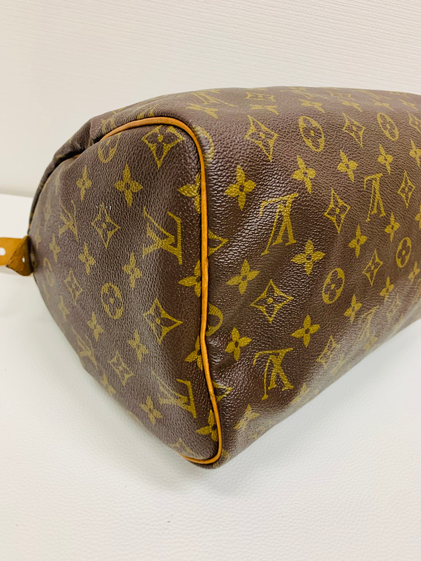 Authentic LOUIS VUITTON SPEEDY 30 (used)