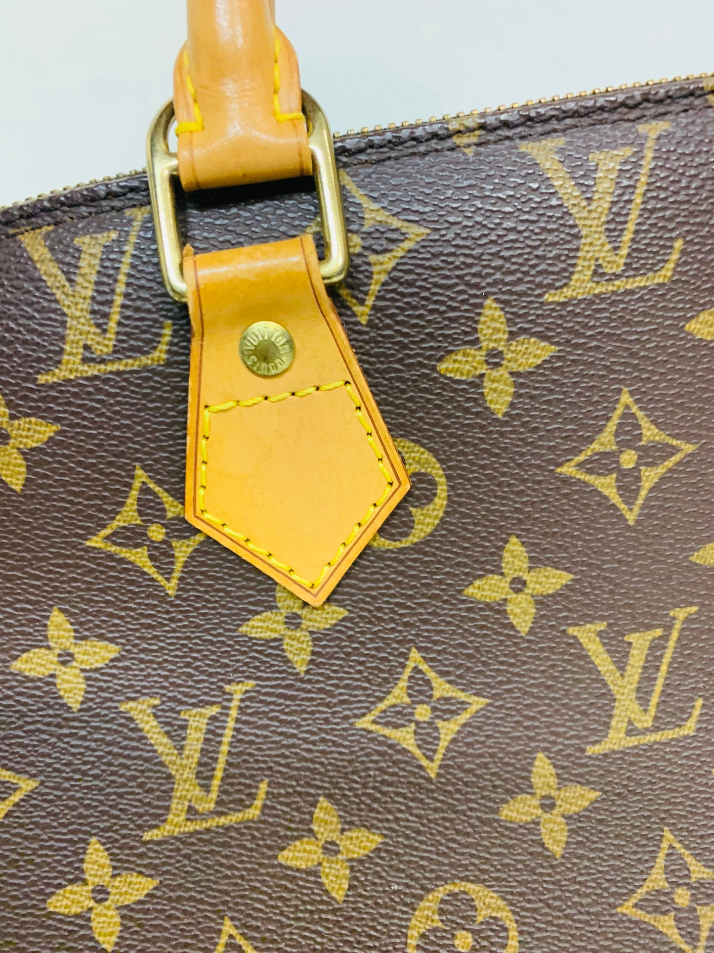Louis Vuitton Monogram Alma PM