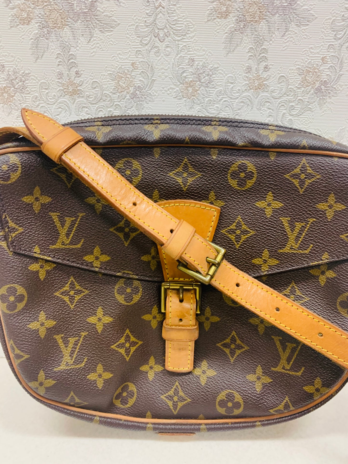 Louis Vuitton Monogram JeuneFille GM