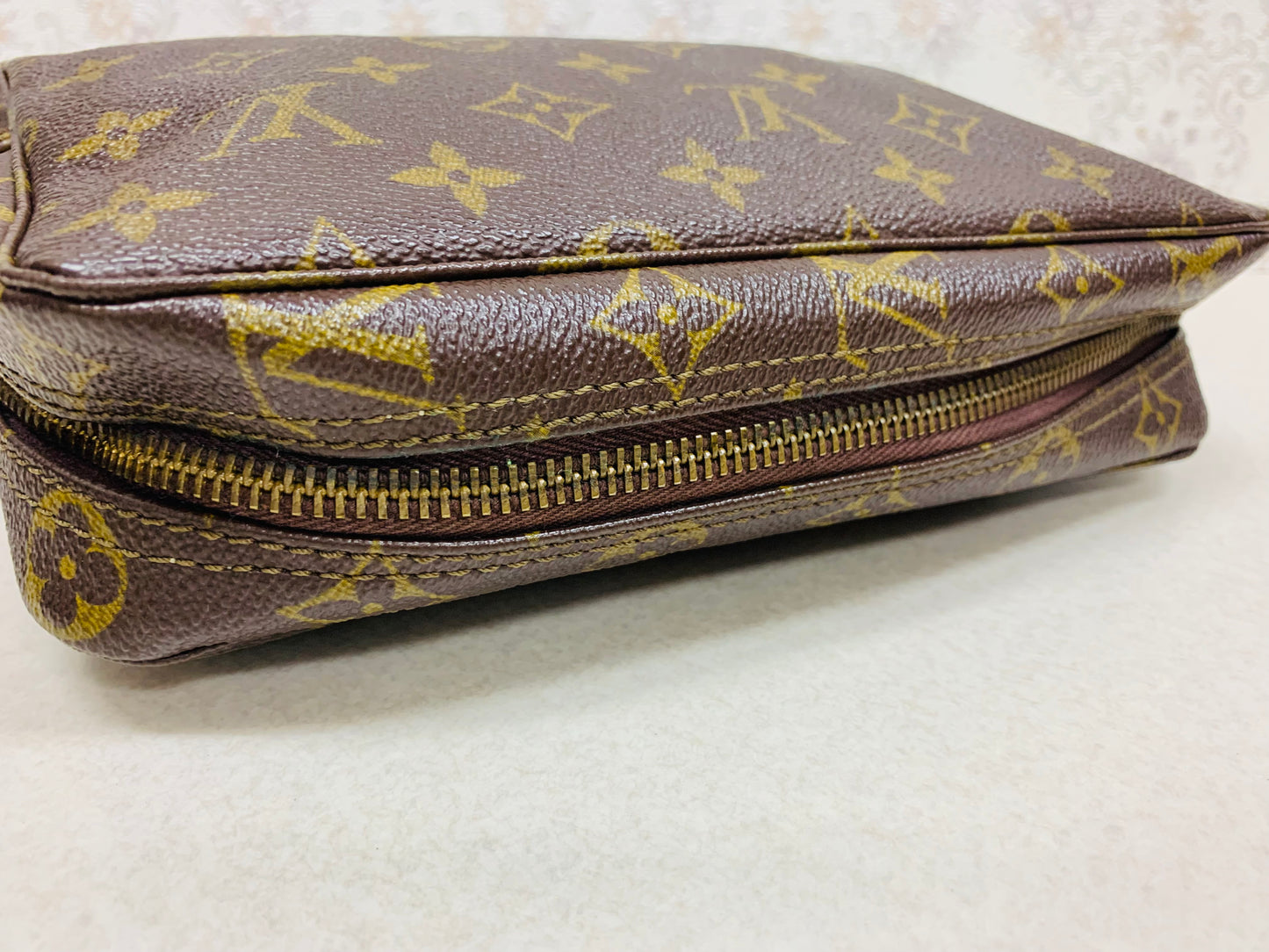 Louis Vuitton Monogram Trousse Toilette 23