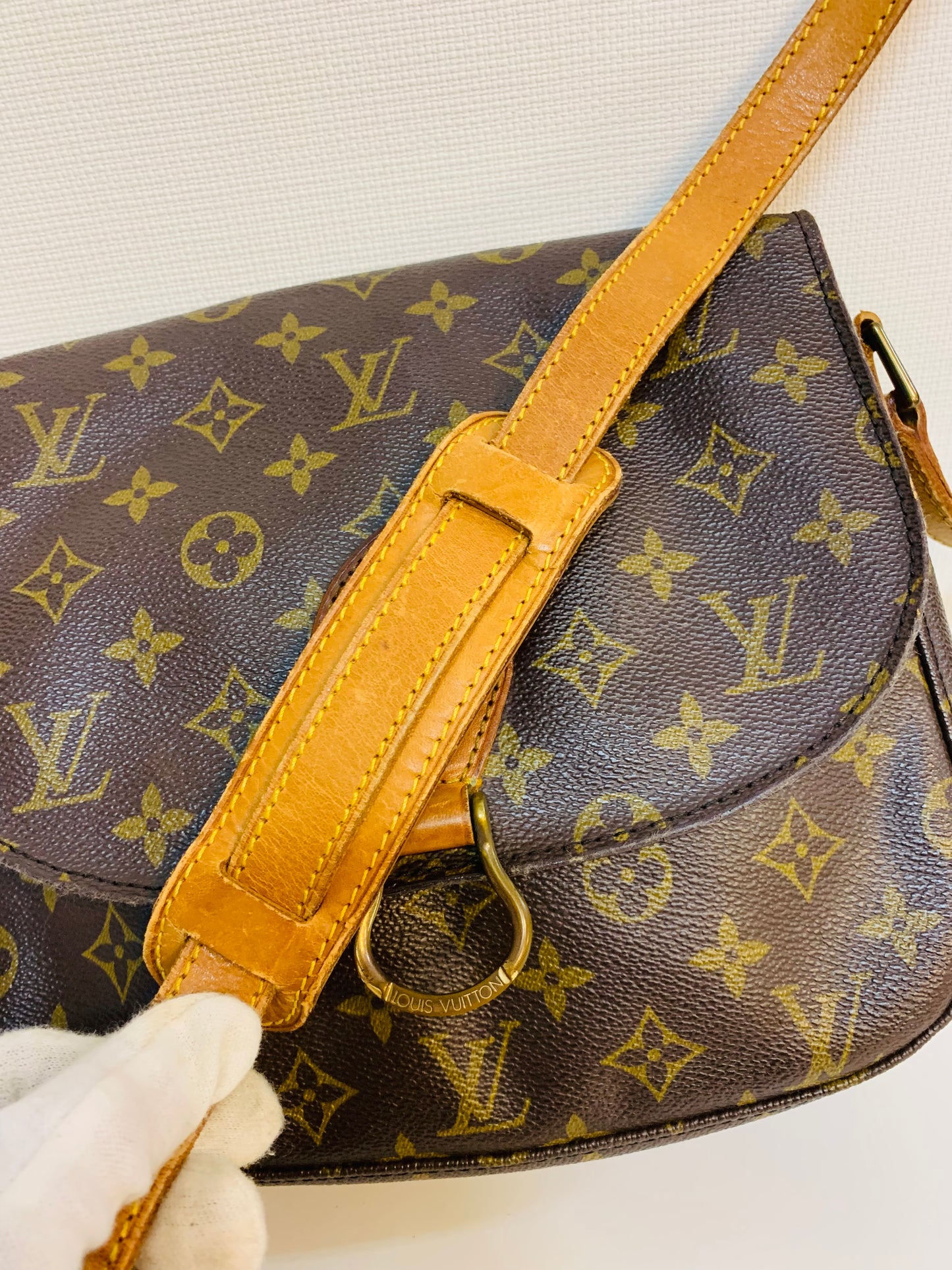 LOUIS VUITTON Saint Cloud GM