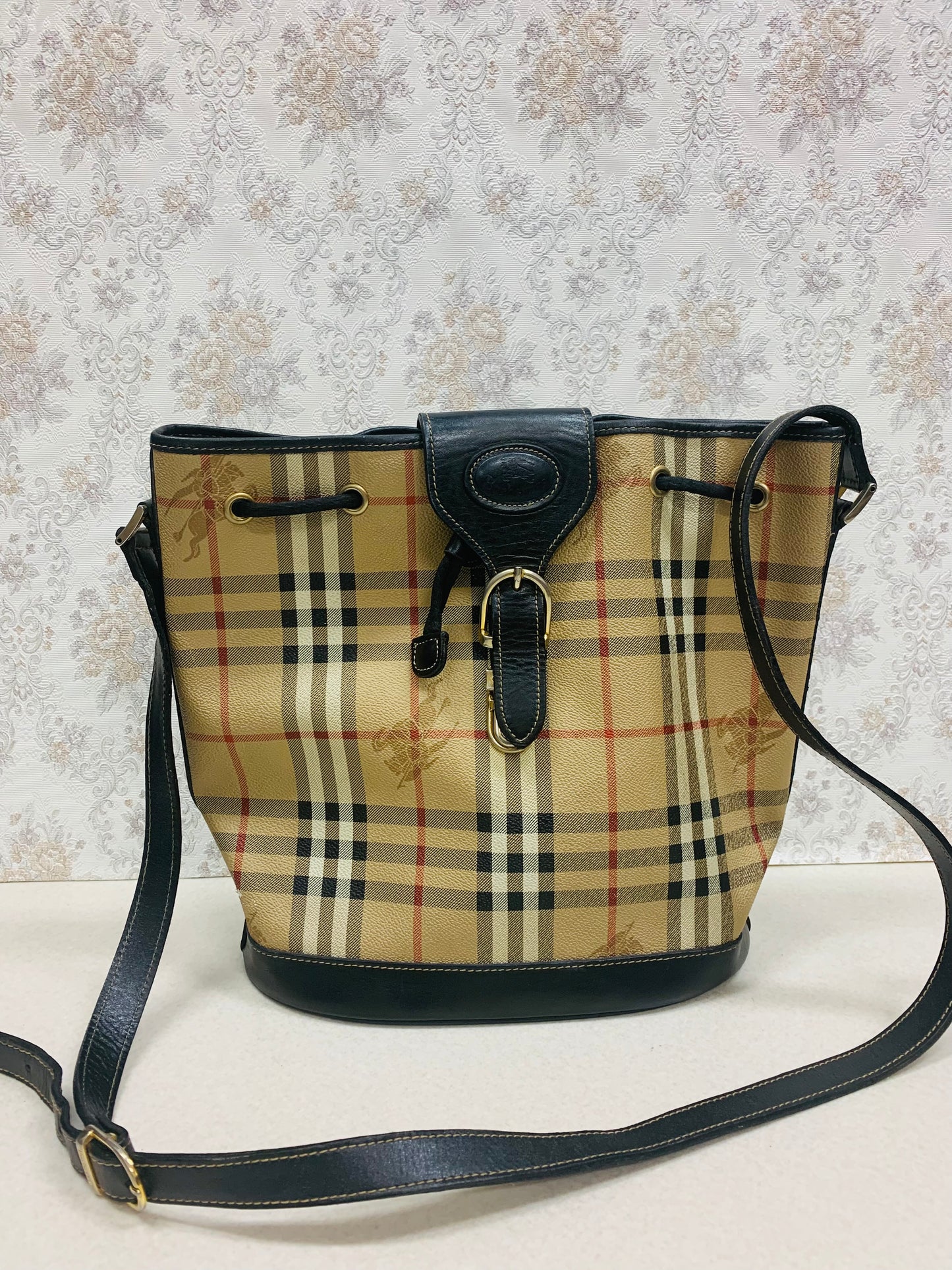 Vintage Burberry Bucket bag