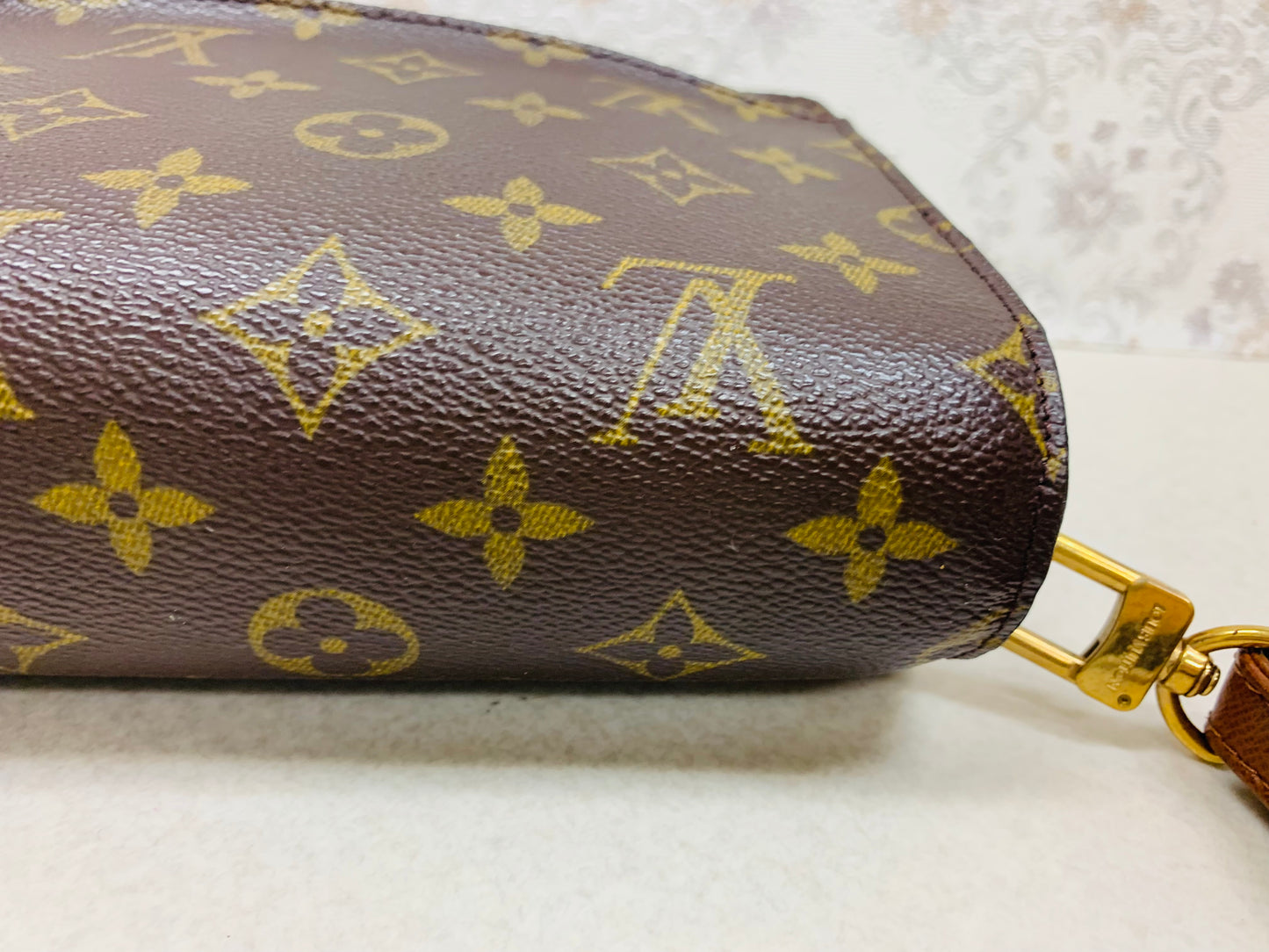 Louis Vuitton Monogram Orsay Clutch Bag (Wristlet)
