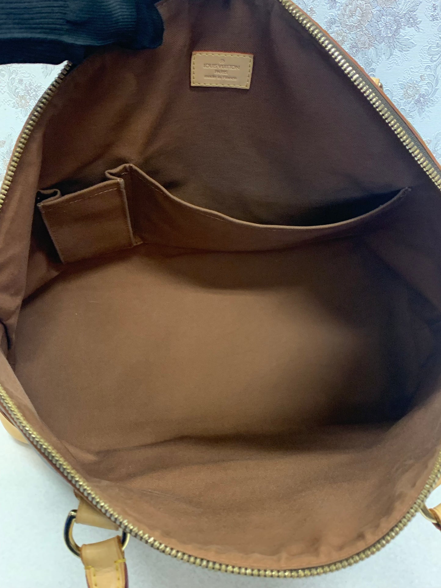 Louis Vuitton Monogram Lockit Horizontal