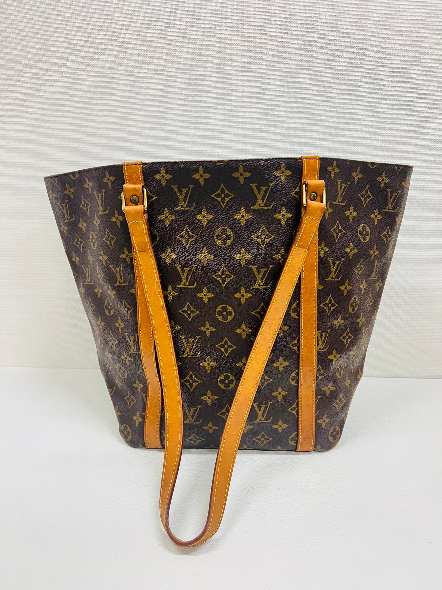 Use Louis Vuitton Sac Shopping Tote Bag