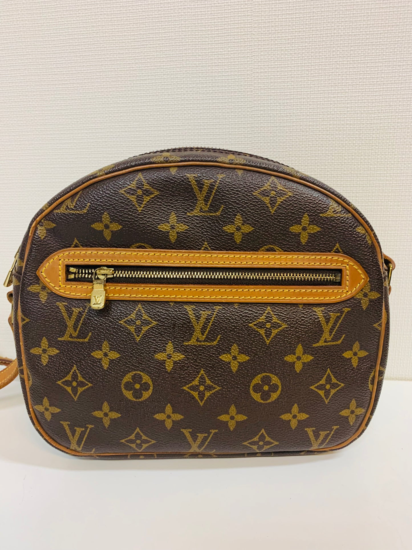 USED LOUIS VUITTON BLOIS OLD MODEL