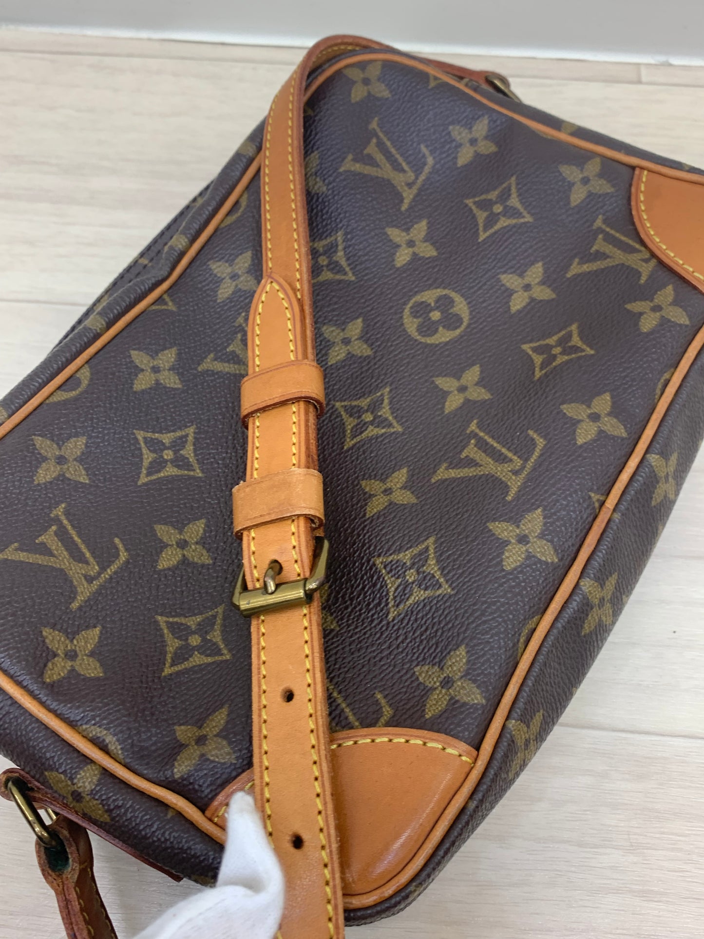 Louis Vuitton Monogram Trocadero 23