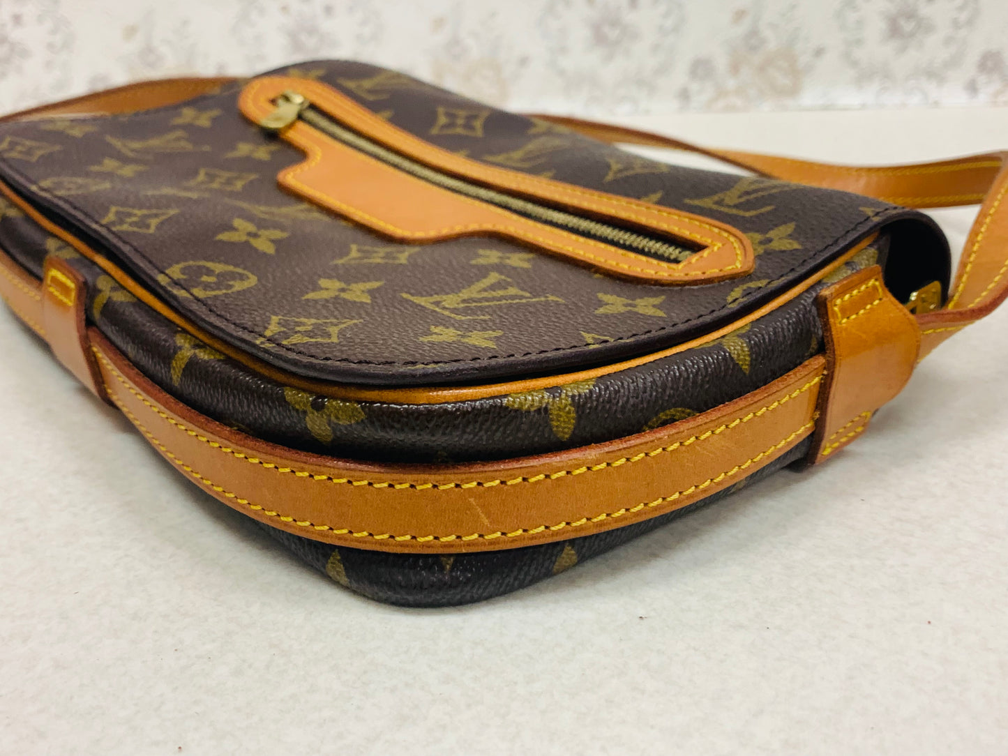 Louis Vuitton Monogram Saint Germain 24