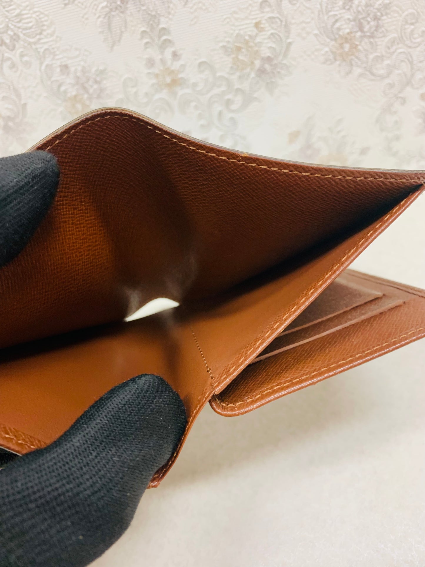 Louis Vuitton Monogram Bifold Wallet