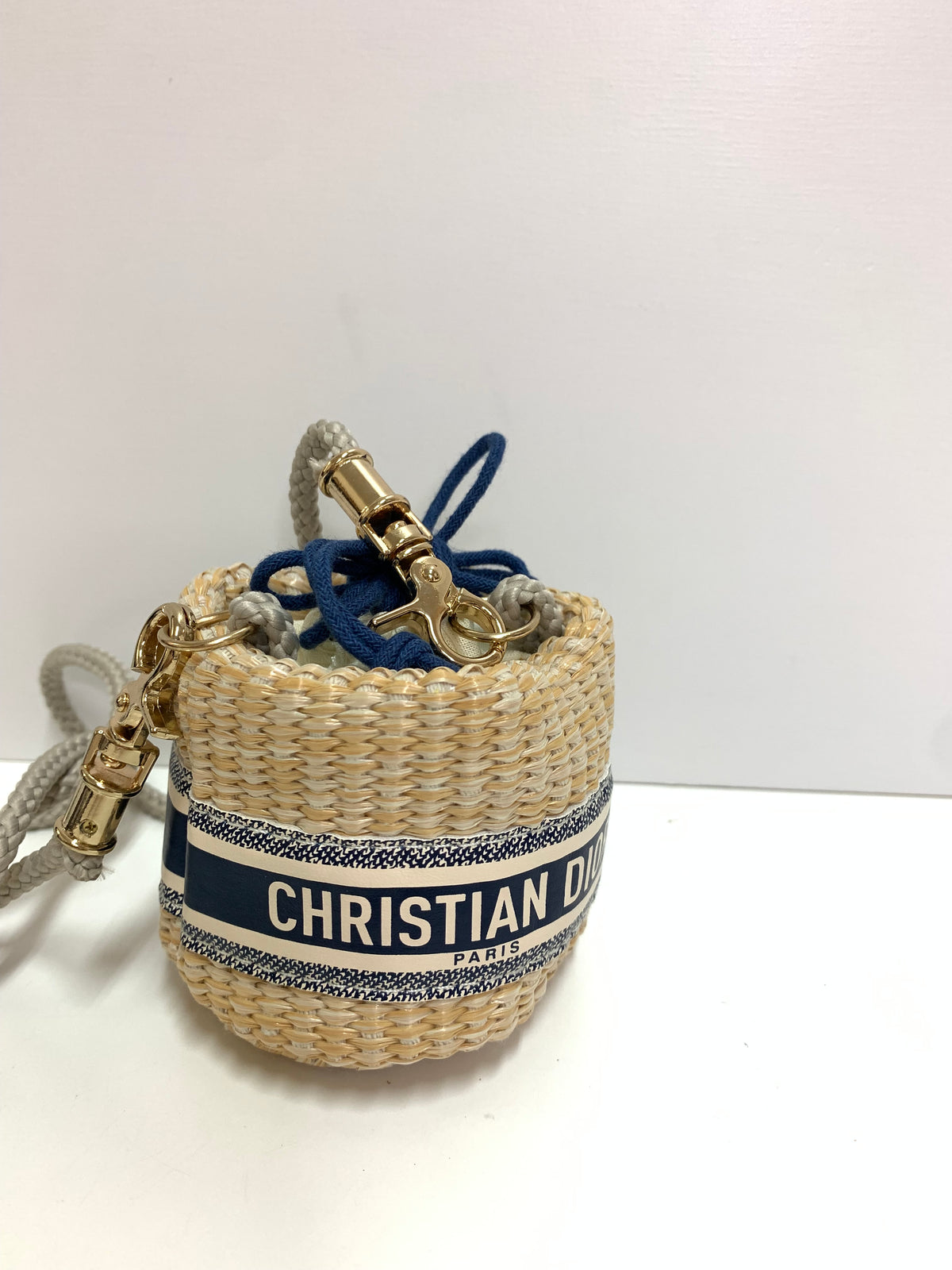 Christian Dior Beauty VIP Wicker Mini Bucket Bag / Pouch – Blue & Natural