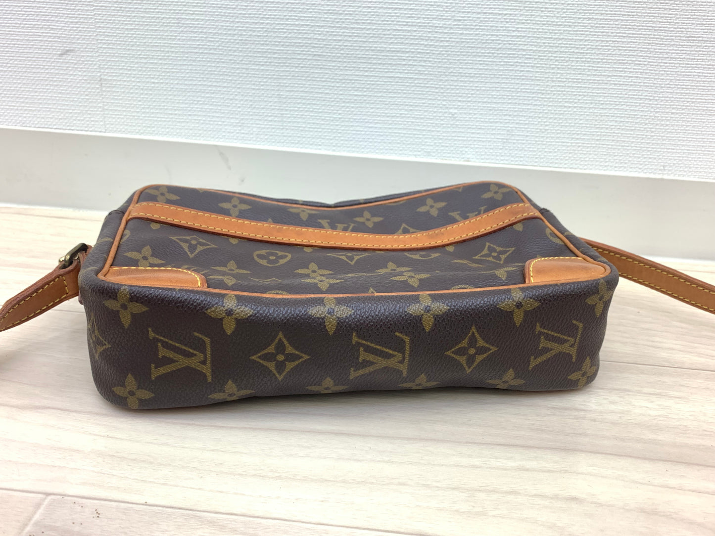 Louis Vuitton Monogram Trocadero 23