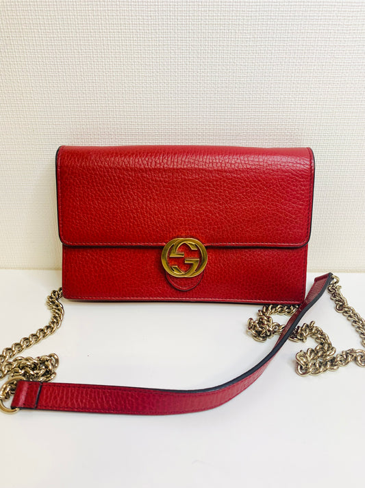 Gucci Interlocking G Leather Wallet on Chain.