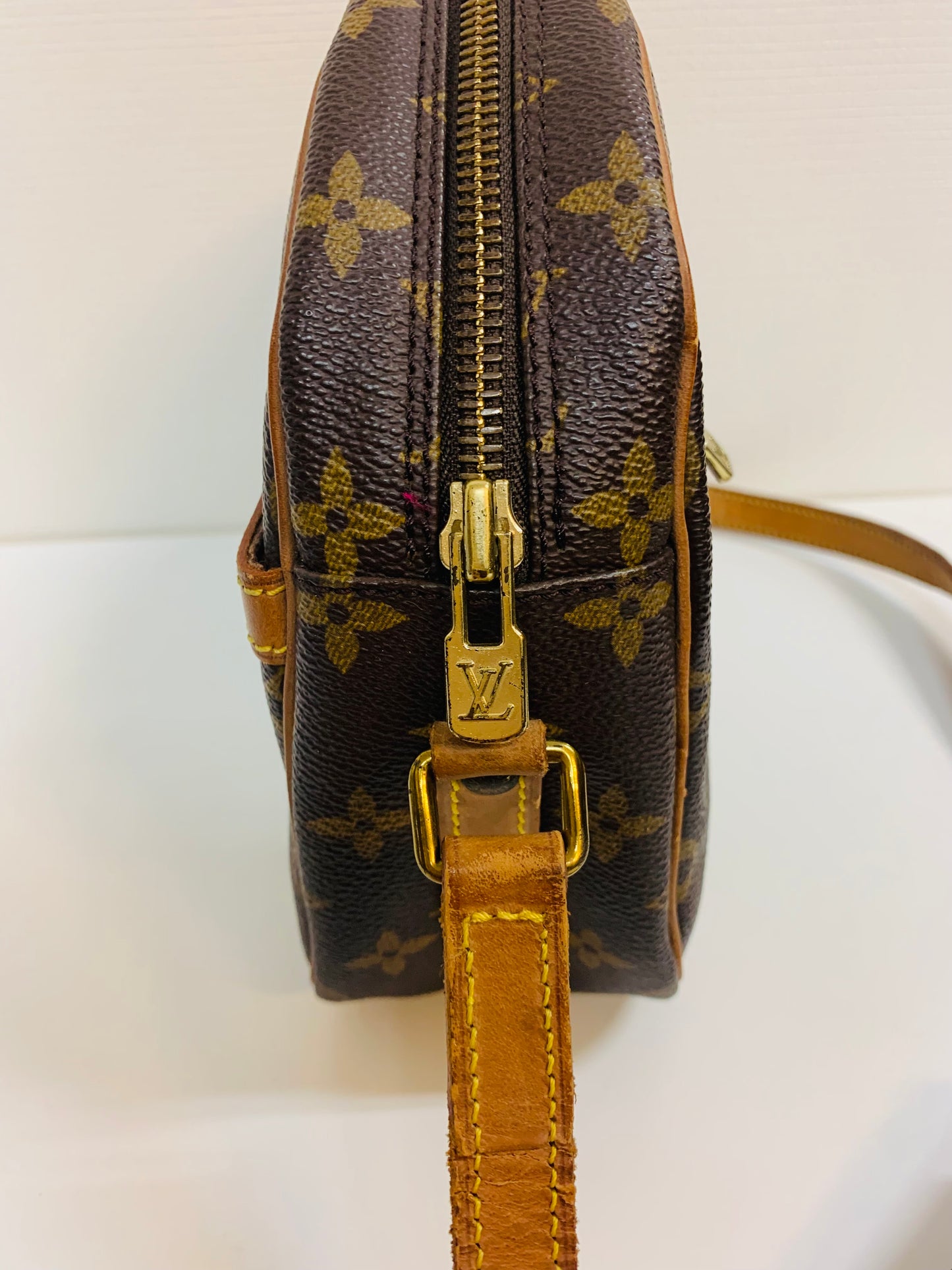 USED LOUIS VUITTON BLOIS OLD MODEL