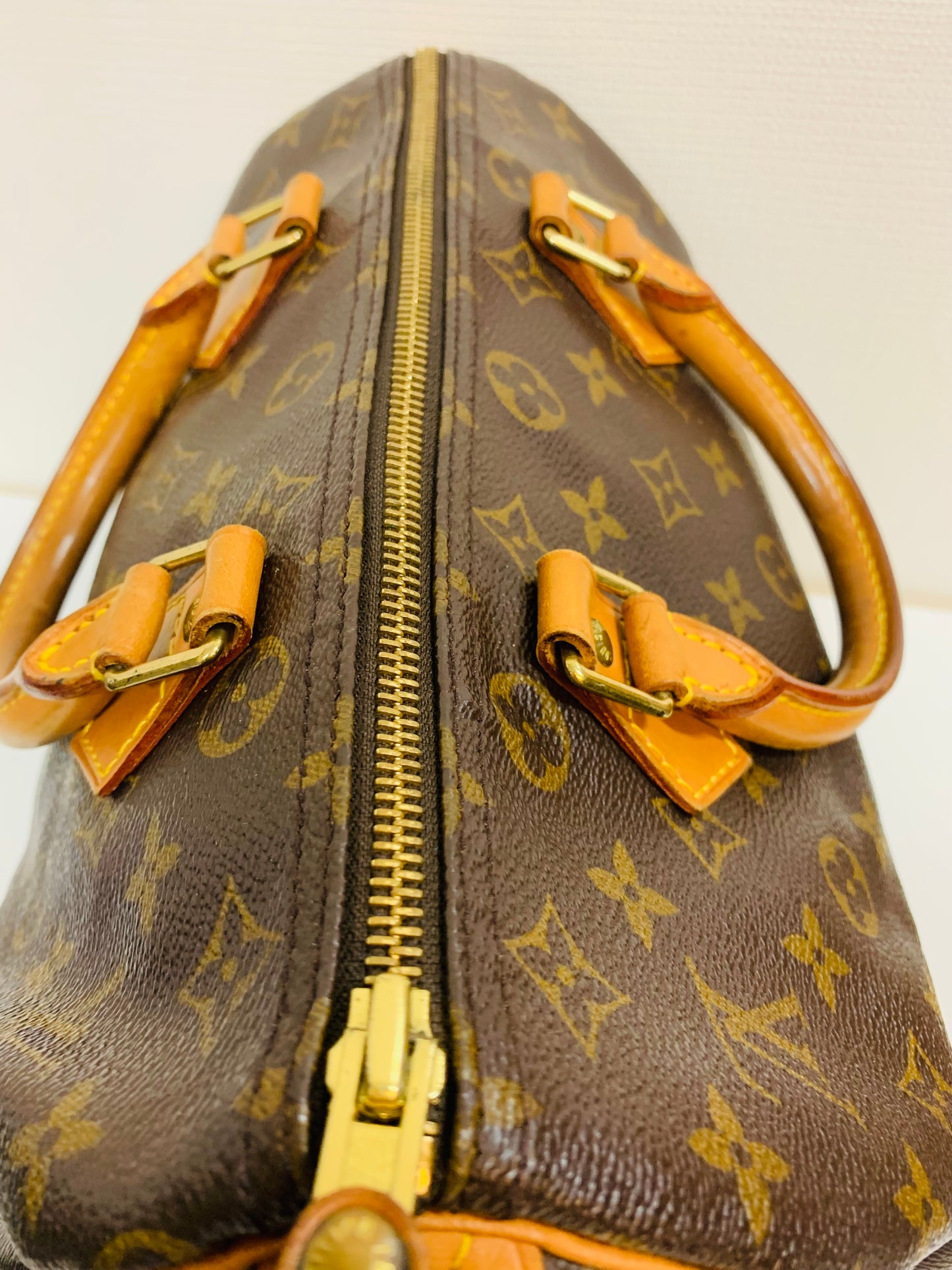 USED LOUIS VUITTON SPEEDY 30