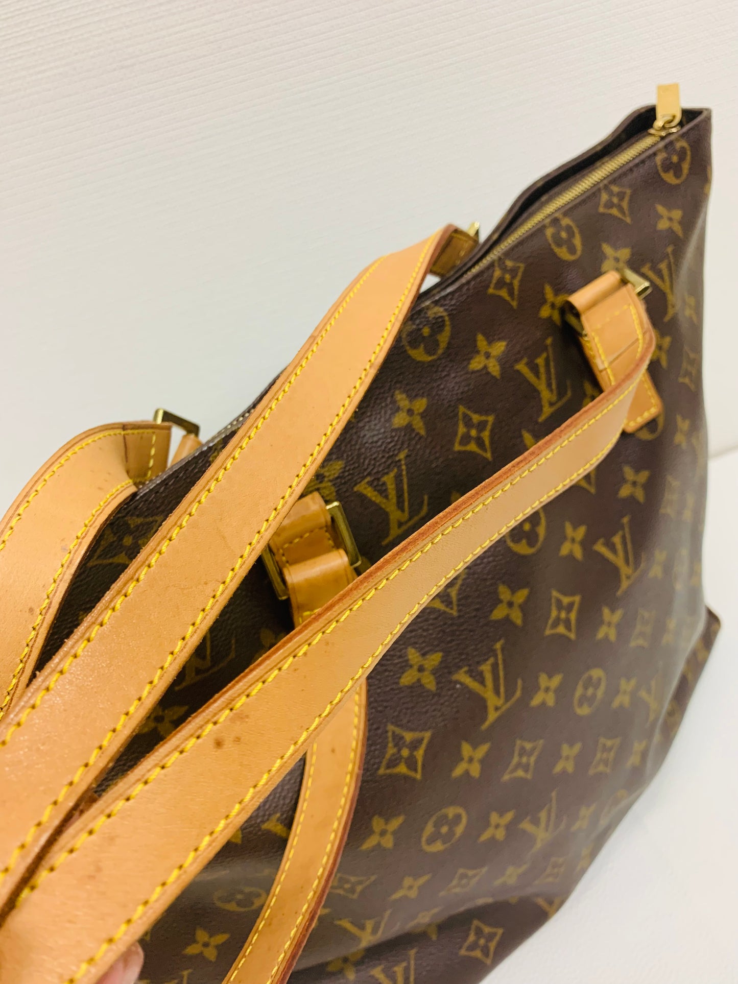 Used Louis Vuitton Cabas Mezzo