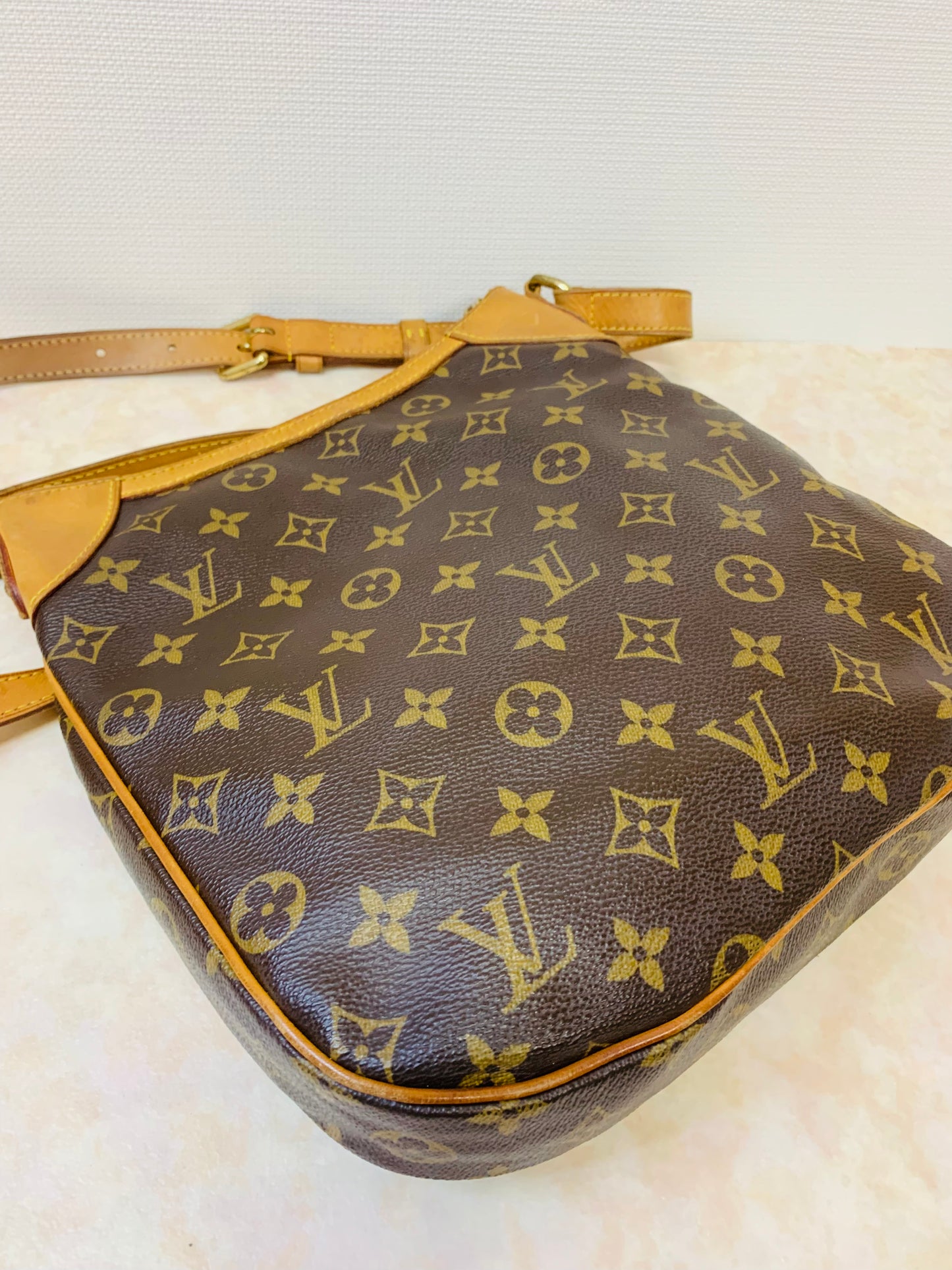 LOUIS VUITTON  Odeon PM