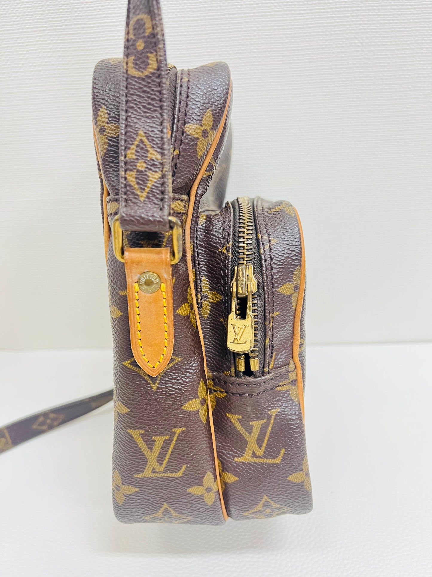 USED LOUIS VUITTON AMAZON