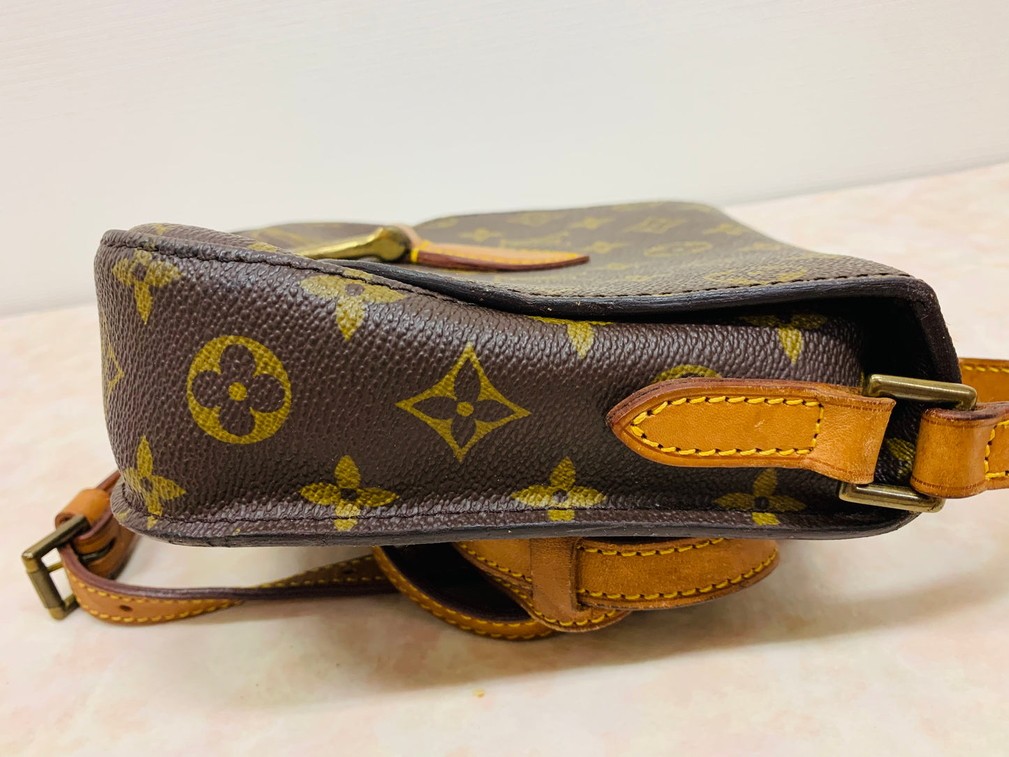 USED LOUIS VUITTON SAUNT CLOUD MM