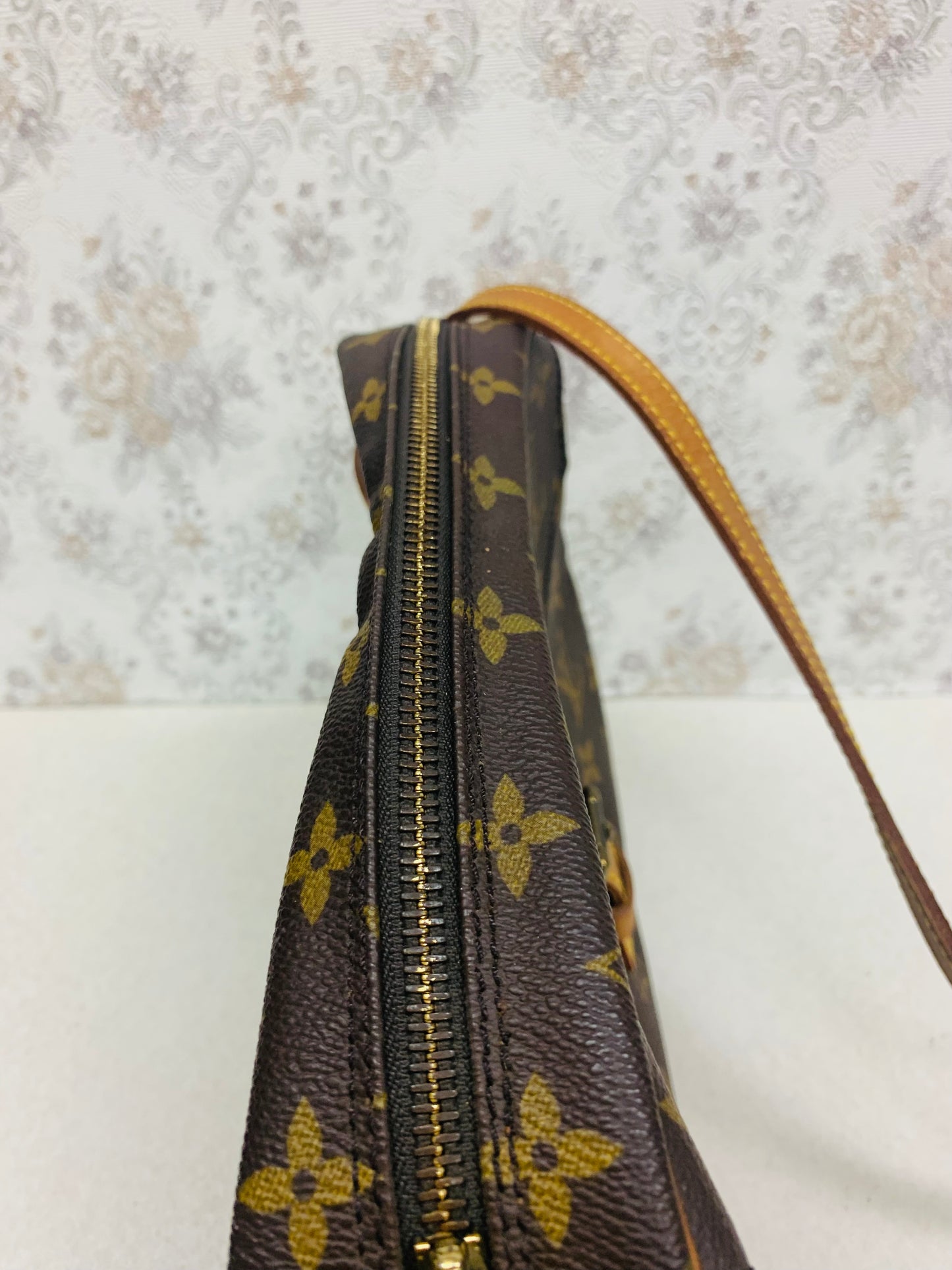 Louis Vuitton Monogram JeuneFille GM