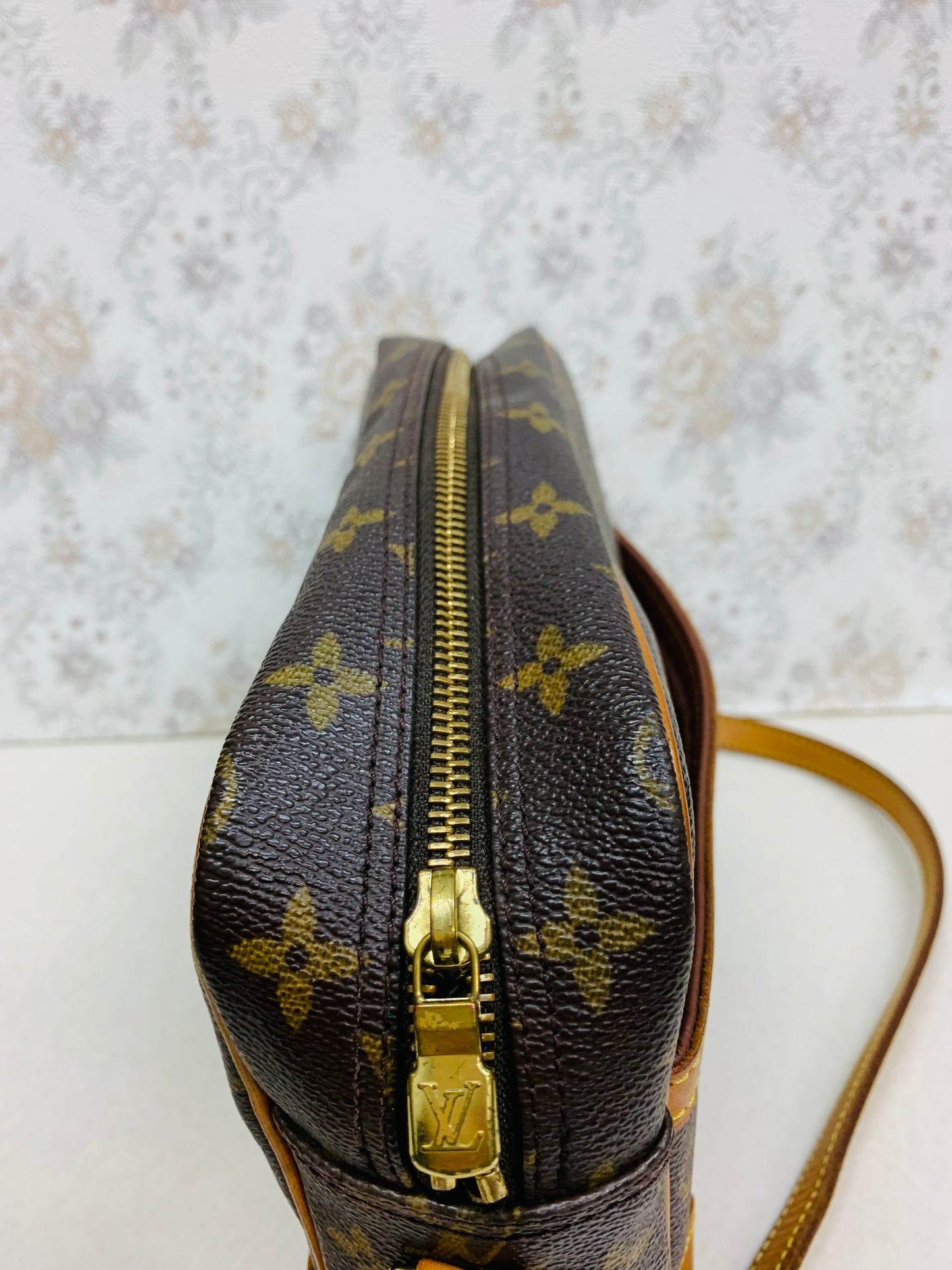 Louis Vuitton Monogram Trocadéro 27