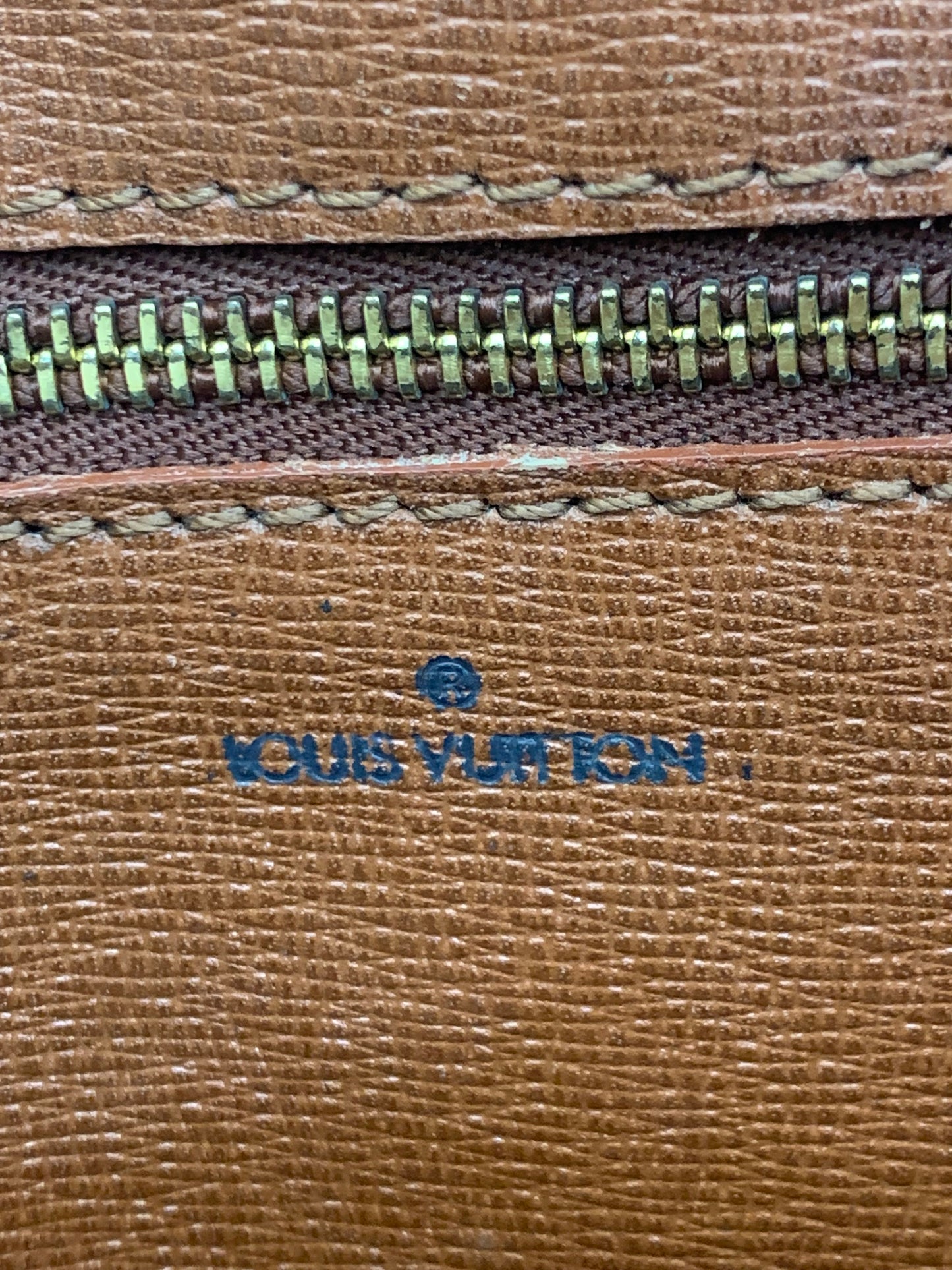 Louis Vuitton Monogram Trocadero 23