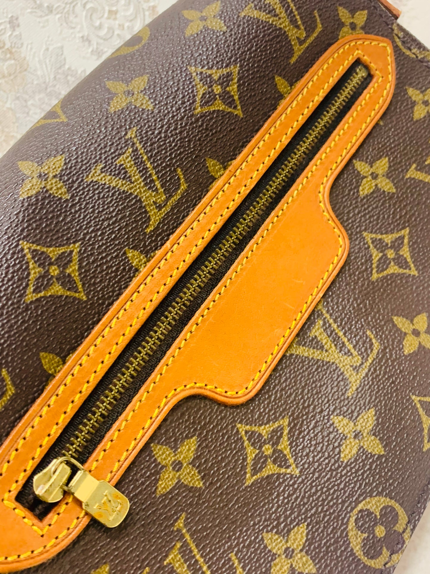 Louis Vuitton Monogram Saint Germain 24