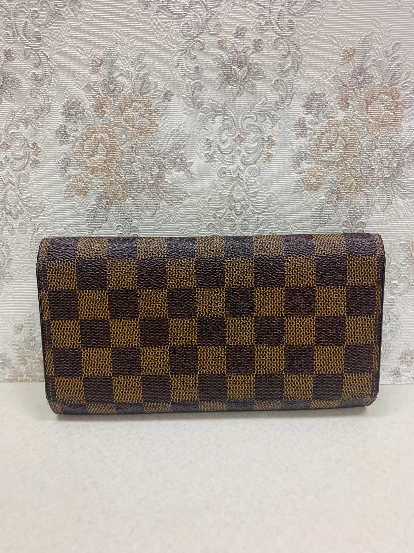 Louis Vuitton Damier Ebene International Tri-Fold Wallet