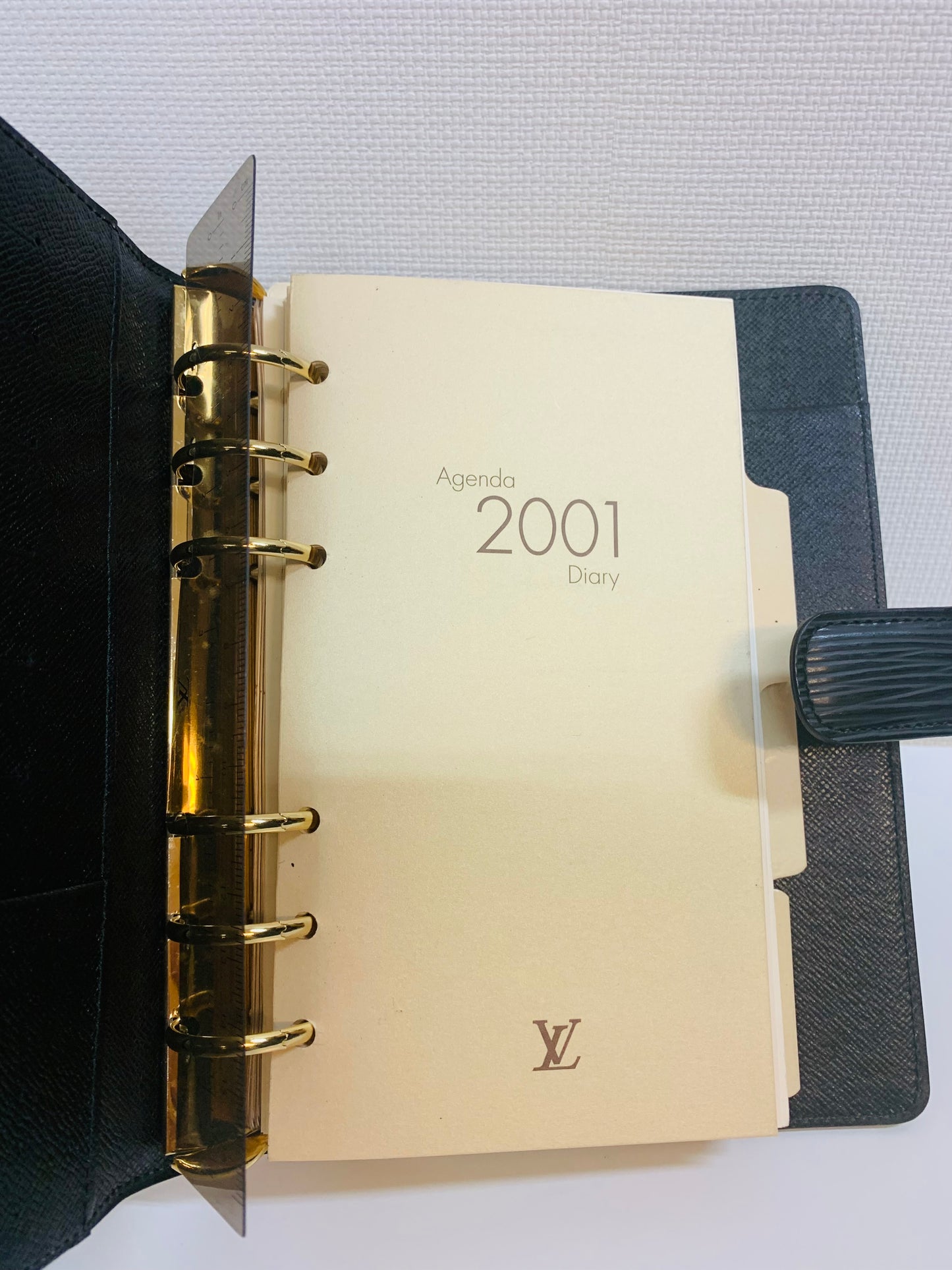 USED LOUIS VUITTON EPI AGENDA MM NOIR