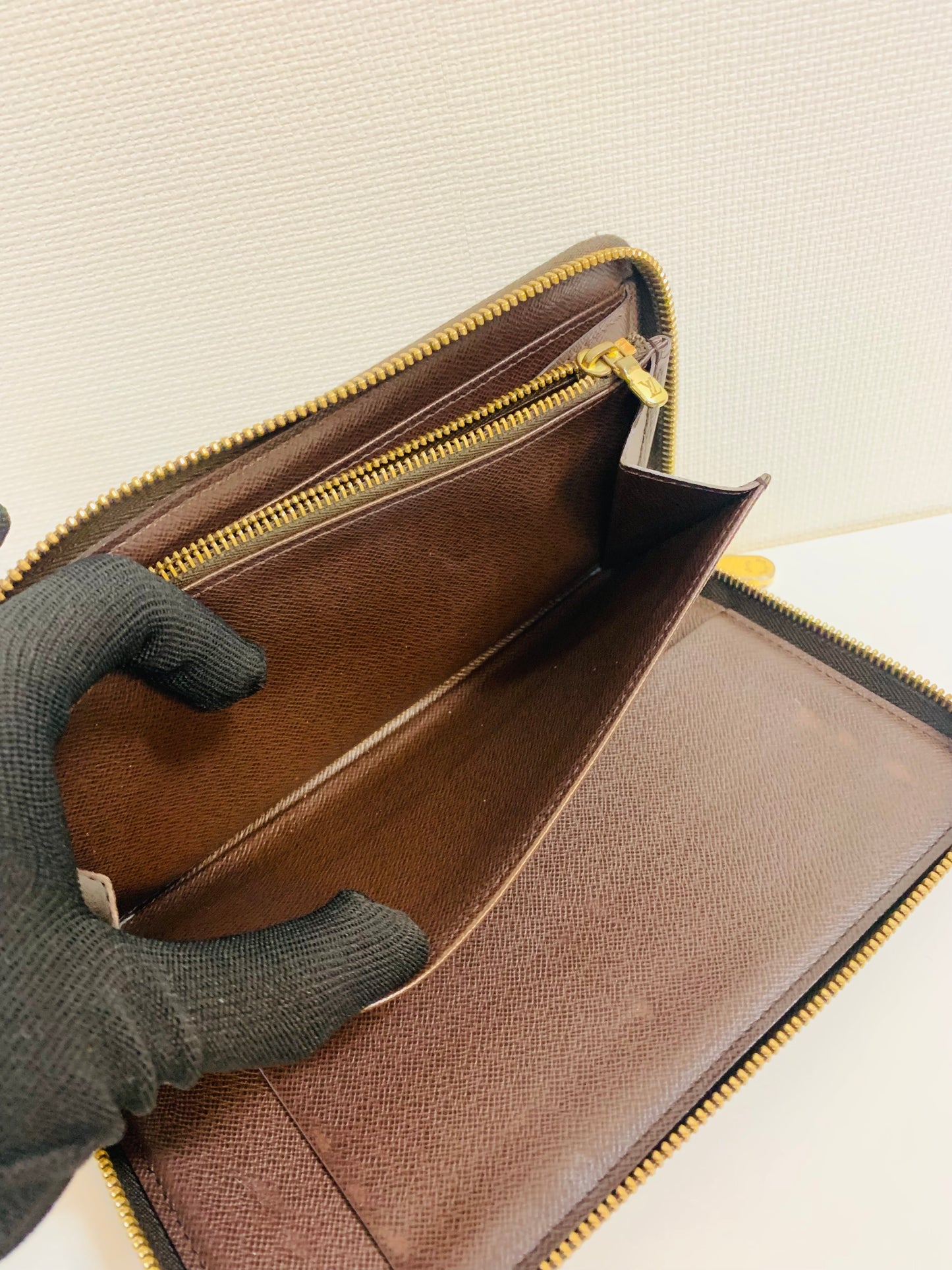 USED LOUIS VUITTON ZIPPY WALLET ORGANIZER DE