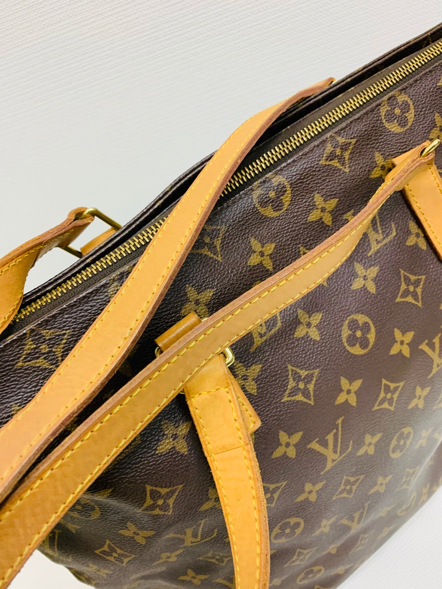 Used Louis Vuitton Cabas Mezzo