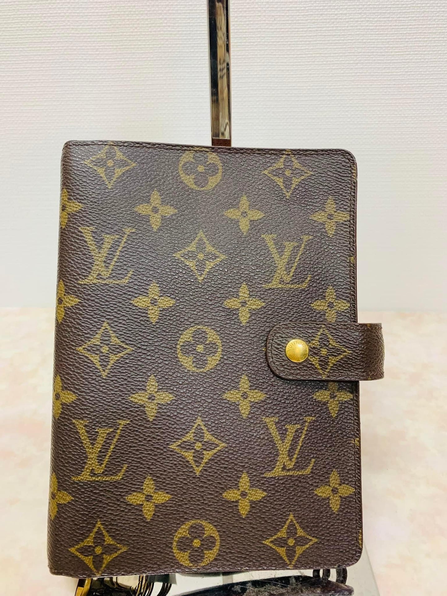 USED LOUIS VUITTON AGENDA MM MONOGRAM