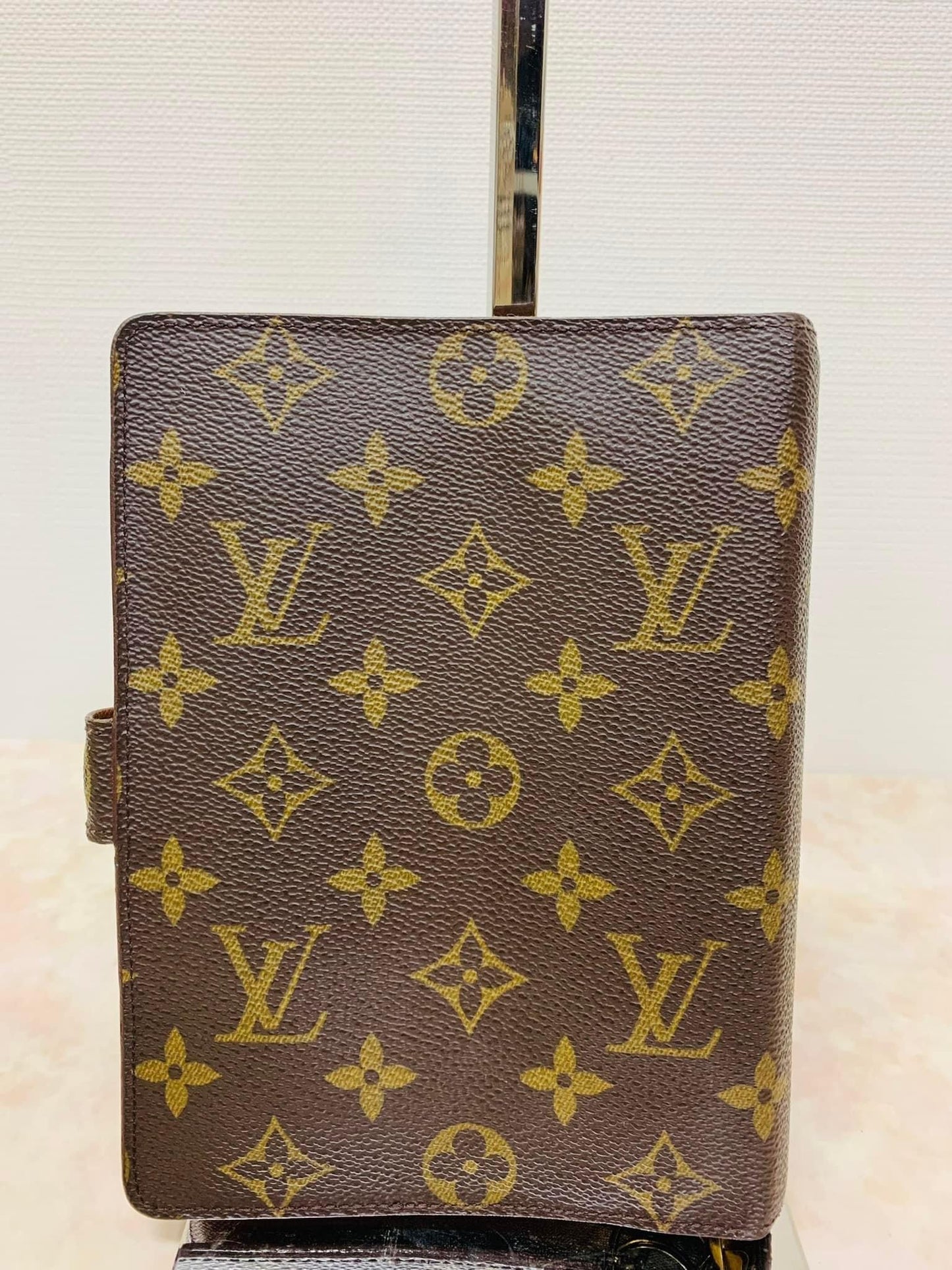 USED LOUIS VUITTON AGENDA MM MONOGRAM