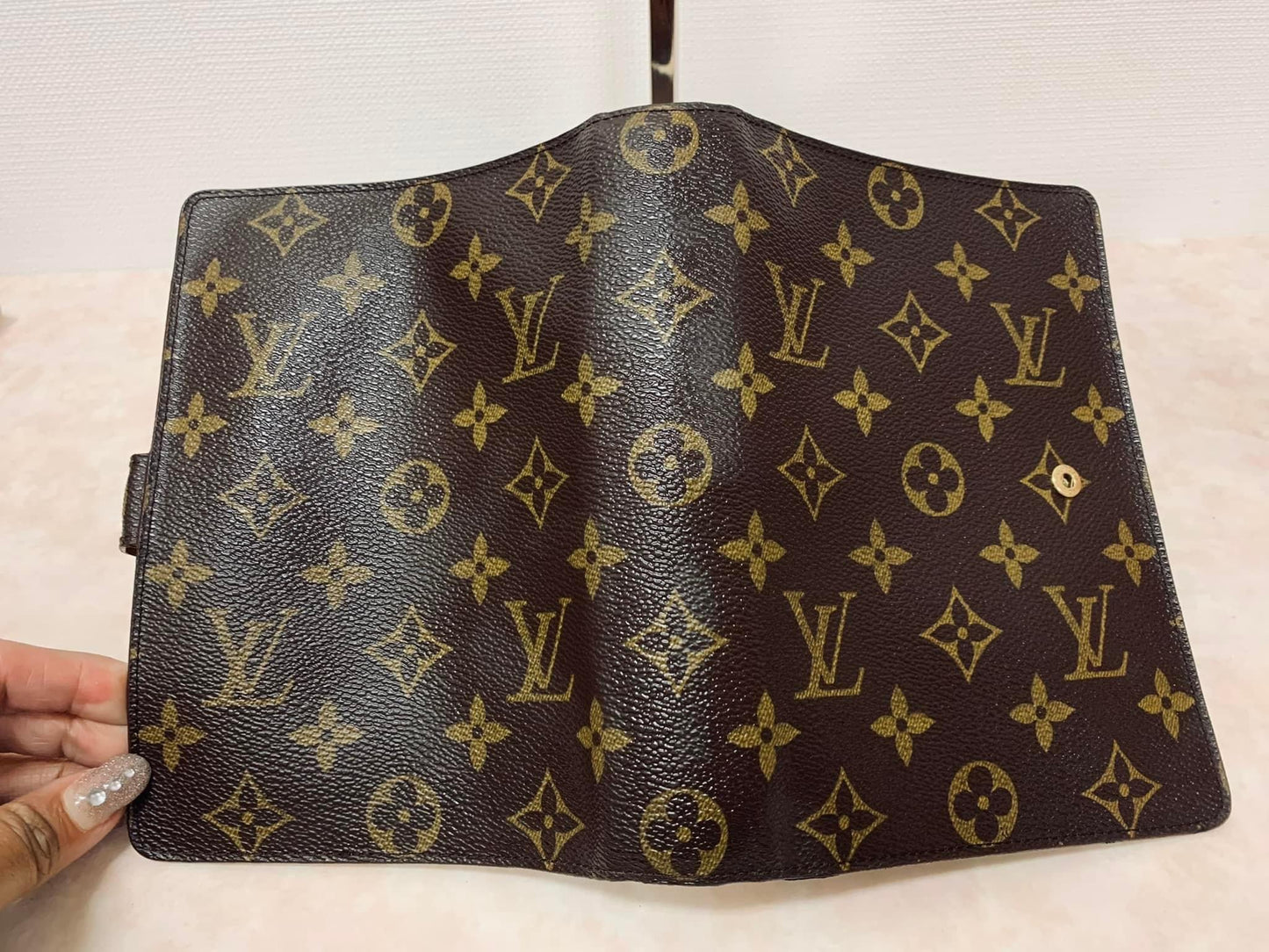 USED LOUIS VUITTON AGENDA MM MONOGRAM