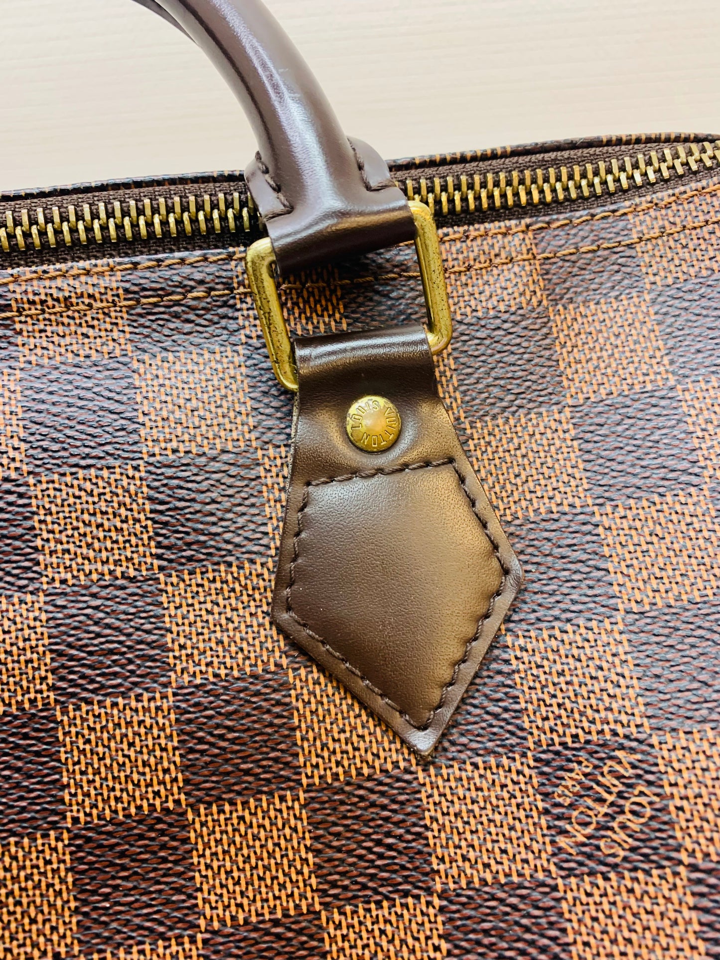 Louis Vuitton Damier Ebene Speedy 30