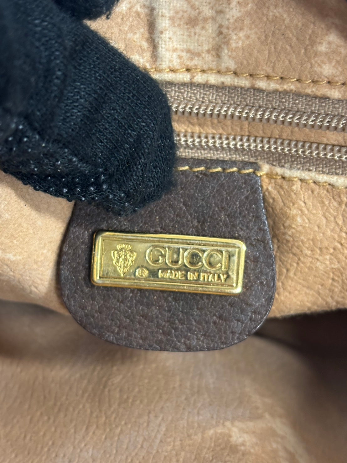 GUCCI