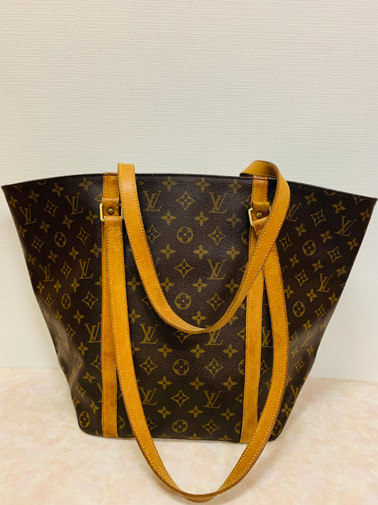 LOUIS VUITTON Sac Shopping Tote